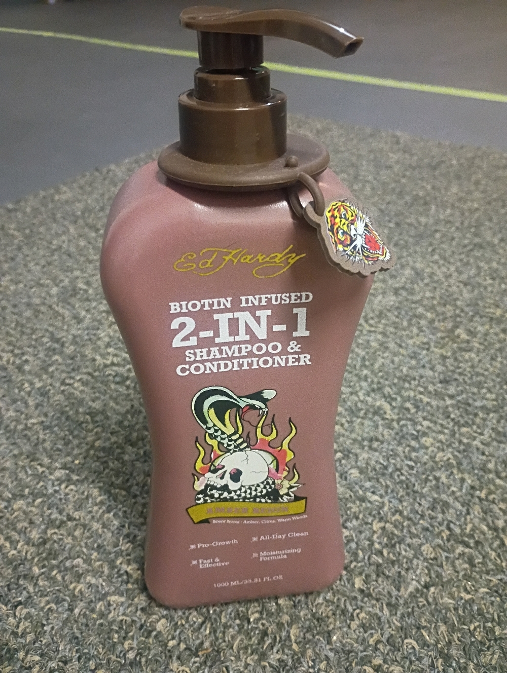 NWT Ed Hardy 2-in-1 Shampoo And Conditioner